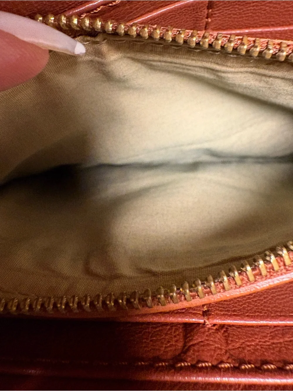 Chloé Bea Long Wallet 3P0153-833 Biscotti Beige Leather Wristlet Tags Dust Bag